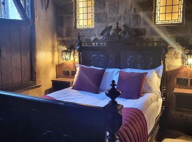 Hocus Pocus Tiny Hotel
